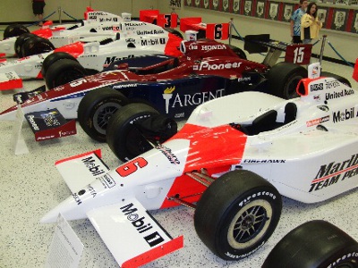 �z�[���E�I�u�E�t�F�C��������